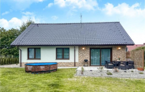 Awesome home in Wiselka w/ Outdoor swimming pool, WiFi and 3 Bedrooms